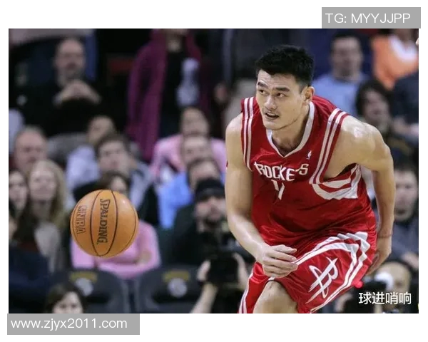 姚明传球技巧解析：如何在NBA赛场上展现完美团队配合