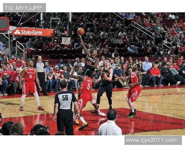 火箭大胜爵士，取得系列赛首胜——实力与团队的完美演绎